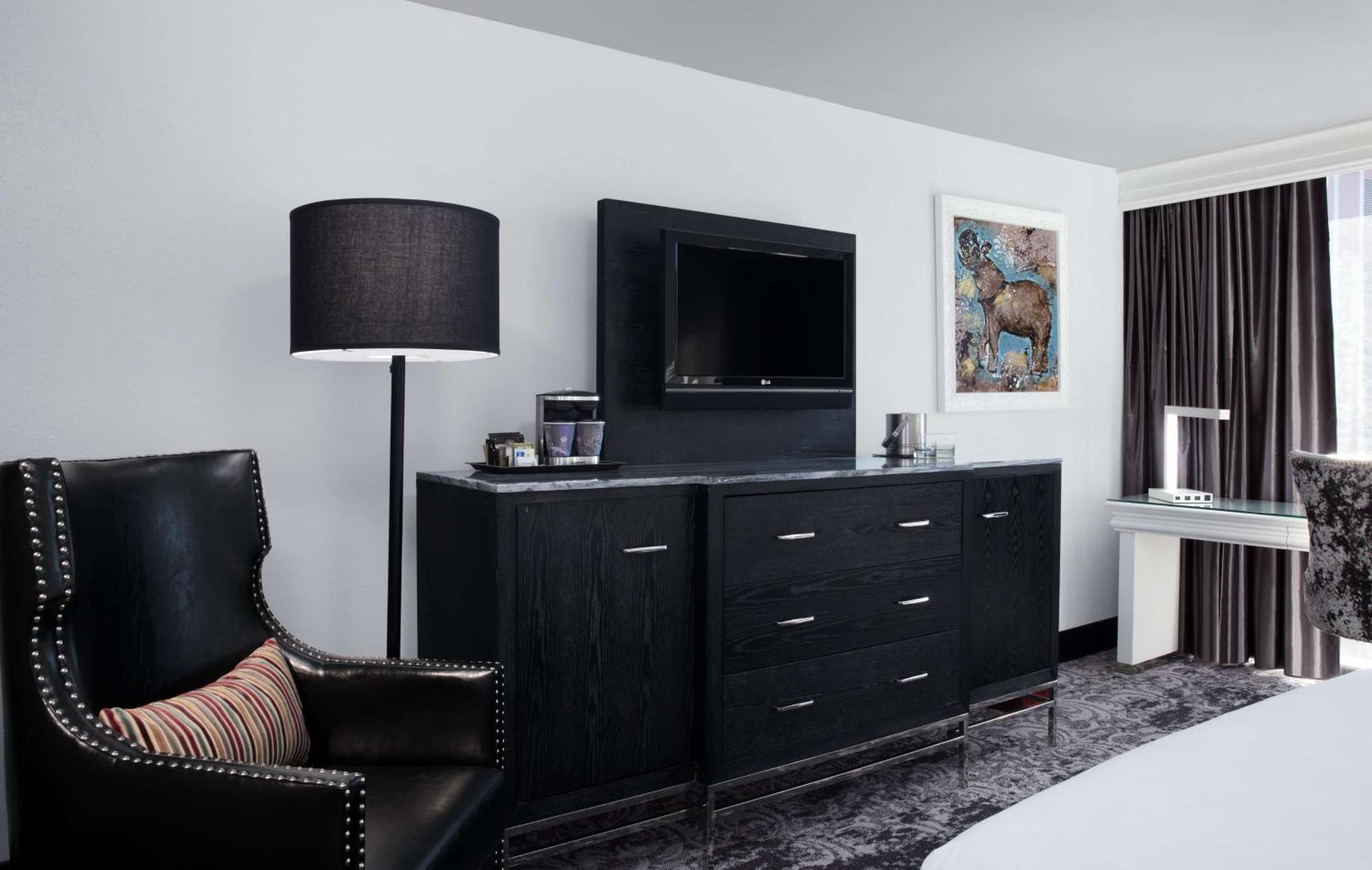 Doubletree By Hilton Hotel Tallahassee Extérieur photo