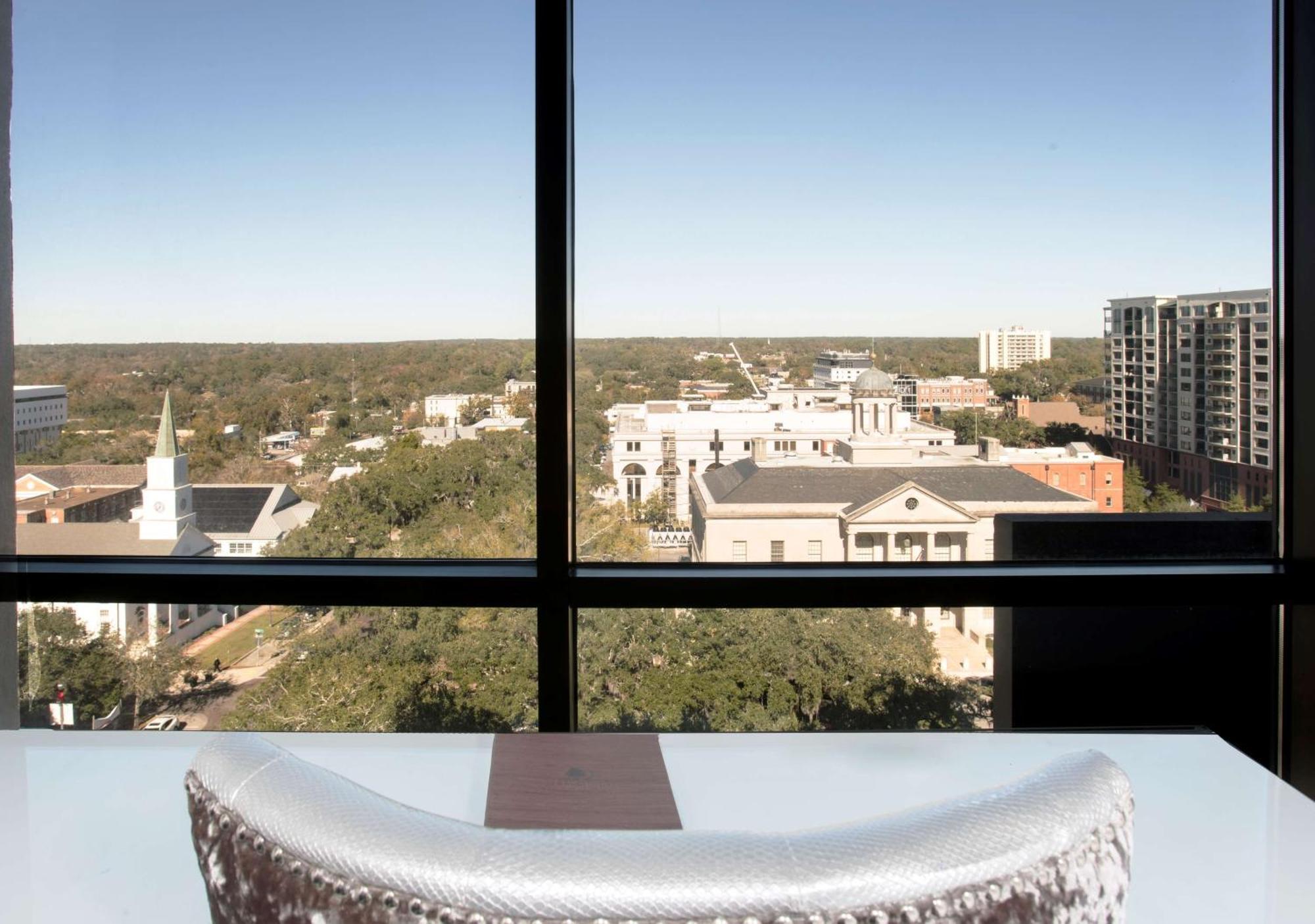 Doubletree By Hilton Hotel Tallahassee Extérieur photo