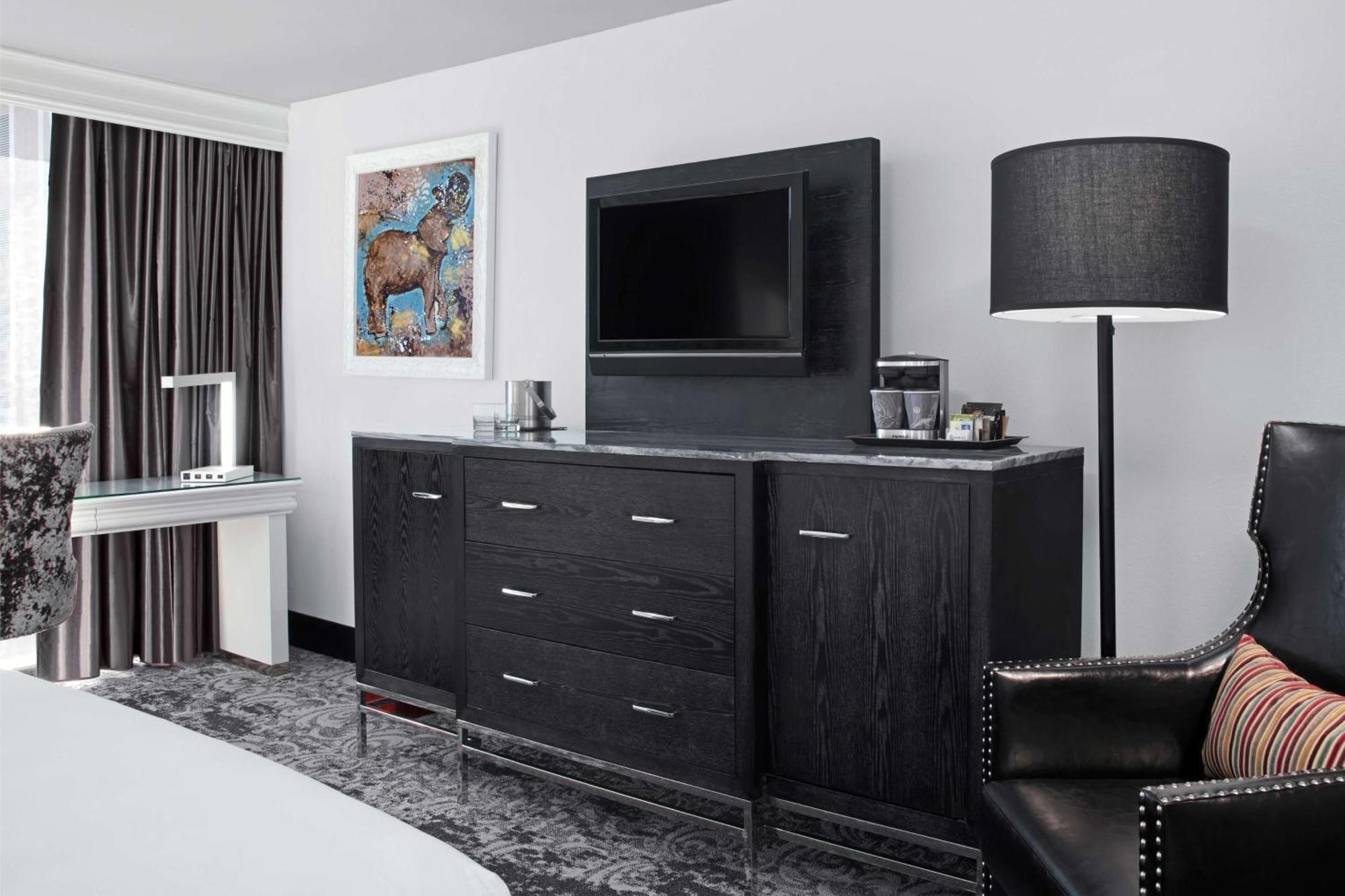 Doubletree By Hilton Hotel Tallahassee Extérieur photo